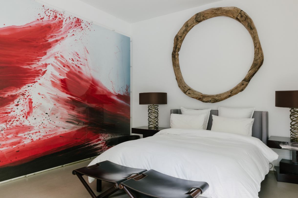 cocoon eximia guest bedroom red painting